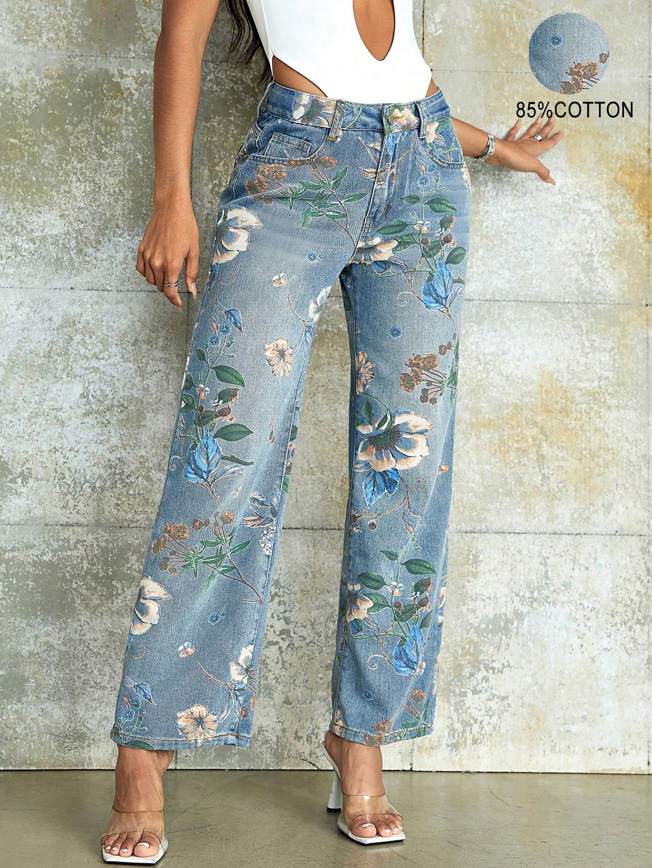 Floral print wide-leg jeans